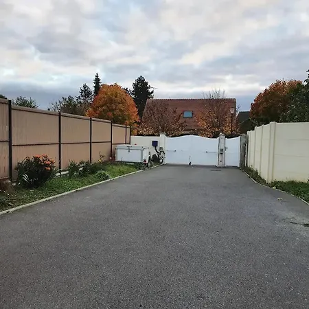 Villa Confortable A Ranville, Piscine Privee Ranville