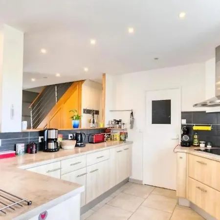 Confortable A Ranville, Piscine Privee Villa