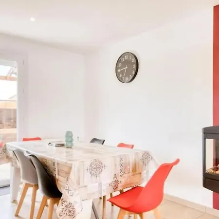 Confortable A Ranville, Piscine Privee * Ranville