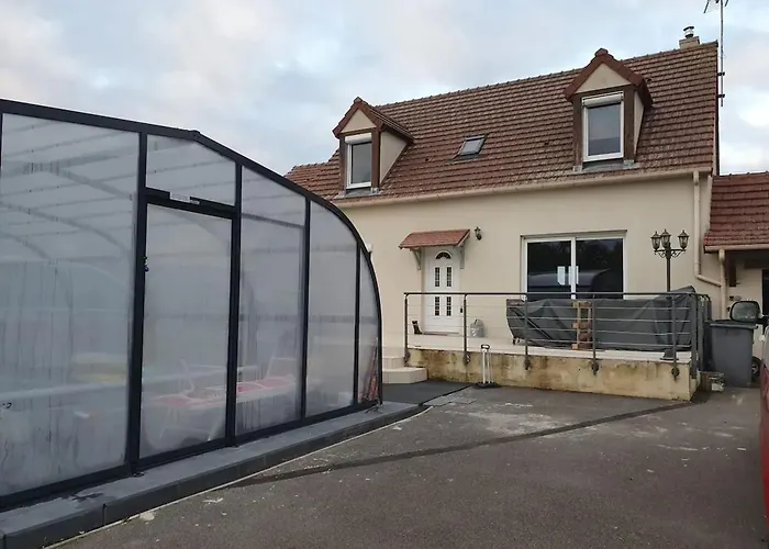 Vila Confortable A Ranville, Piscine Privee